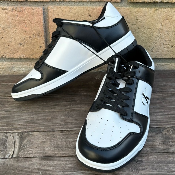 Calvin Klein Size 10.5 Men Low Cmdavery2-r  Sneakers Black/white New Without Box - Picture 7 of 14
